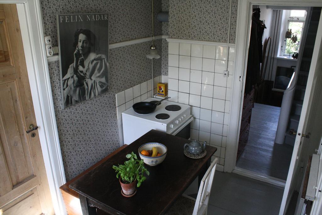 The Little Guesthouse First Metrostop From Central Station And Tivoli Copenhague Exterior foto